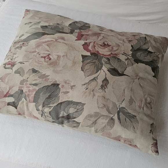 Custom chabby chic floral throw pillow high-end fabric - Picture 2 of 7